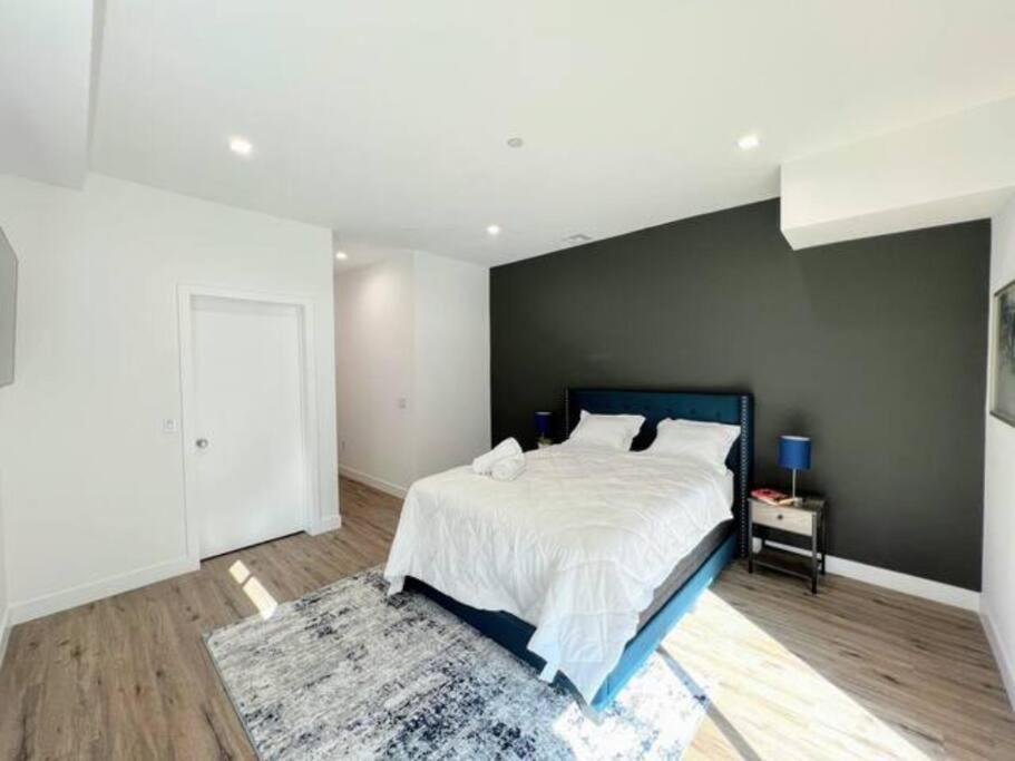 4Br Townhouse In Koreatown ロサンゼルス エクステリア 写真