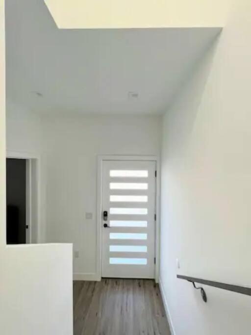 4Br Townhouse In Koreatown ロサンゼルス エクステリア 写真